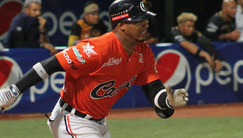 Senadores escogió a Roberto Chirinos en el Draft Semanal Senadores escogió a Roberto Chirinos en el Draft Semanal
