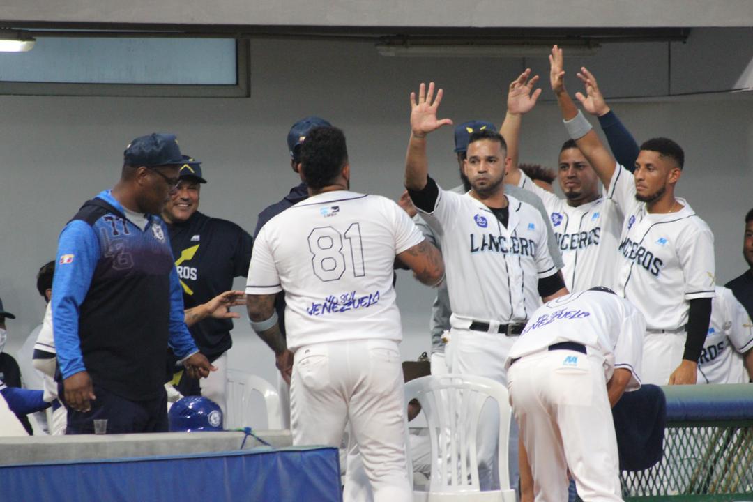 Celebrando Jesus Guzman Lanceros de La Guaira Celebrando Jesus Guzman Lanceros de La Guaira