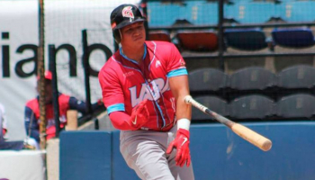 Bryant Flete se mantendrá jugando en Valencia, pero ahora con Marineros Bryant Flete se mantendrá jugando en Valencia, pero ahora con Marineros