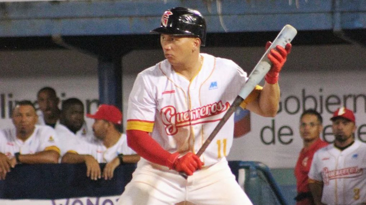 David Rodríguez dejó en el terreno a Marineros David Rodríguez dejó en el terreno a Marineros