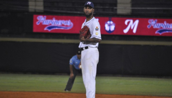 Luis Martínez mantiene récord perfecto en seis presentaciones