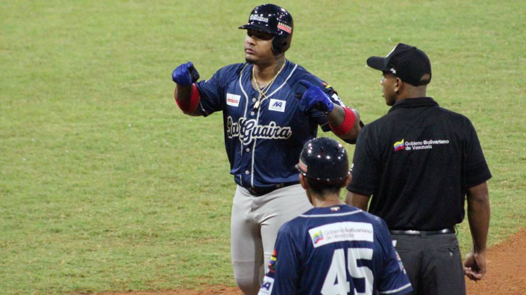 Centauros barrió la serie frente a Caciques Centauros barrió la serie frente a Caciques