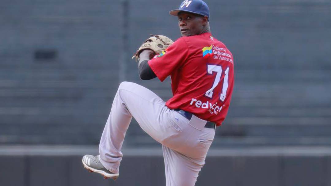 González Germen lideró victoria de Marineros en Caracas González Germen lideró victoria de Marineros en Caracas