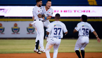 Marineros remontó en el noveno para dejar tendido a Centauros