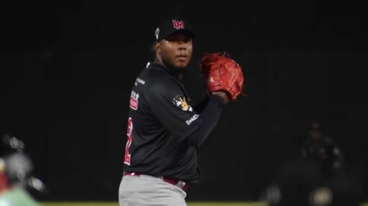 Líderes de Miranda de la mano de sus lanzadores limitó a solo tres hits a Guerreros. Líderes de Miranda de la mano de sus lanzadores limitó a solo tres hits a Guerreros.
